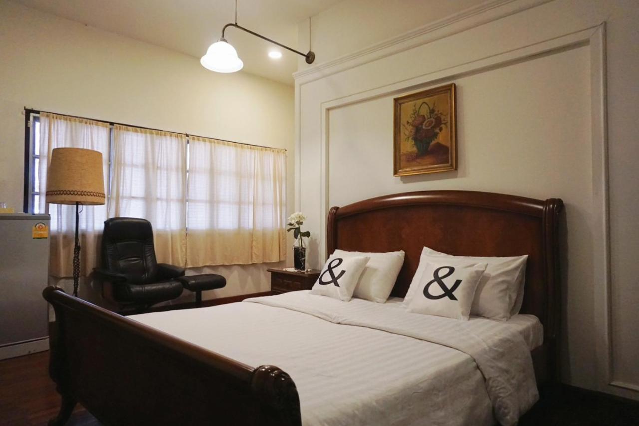 Manee Guesthouse And Record บ้านมานี Chiang Mai Eksteriør billede
